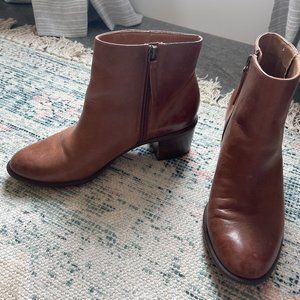 Sofft Women's Brown Leather Booties